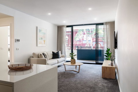 Contemporary Apartment In Newcastle CBD - Inverell Accommodation 2