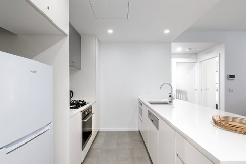 Contemporary Apartment In Newcastle CBD - Inverell Accommodation 1