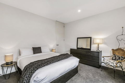 Convenient And Quiet In Sophisticated Malvern - Inverell Accommodation 3