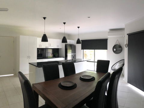 Cooya Beach - Ultimate Tropical Getaway - Inverell Accommodation 1