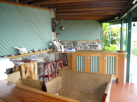 Coral Sea Views - Inverell Accommodation 3