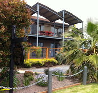 Corinella On The Esplanade Bed  Breakfast - Inverell Accommodation