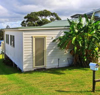 Cosy cottage by the sea - Inverell Accommodation