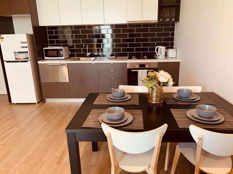 Cozy & Brand New Apt In The Heart Of Western - Inverell Accommodation 2