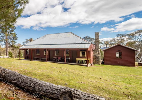 Currango Cottages - Inverell Accommodation 2