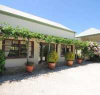 Daisy Cottage - Inverell Accommodation