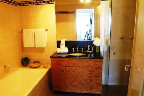 Darling Harbour Escape - Inverell Accommodation 3