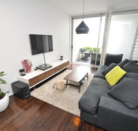 Darlinghurst Self-Contained Modern One-Bedroom Apartment 313 BUR - Inverell Accommodation