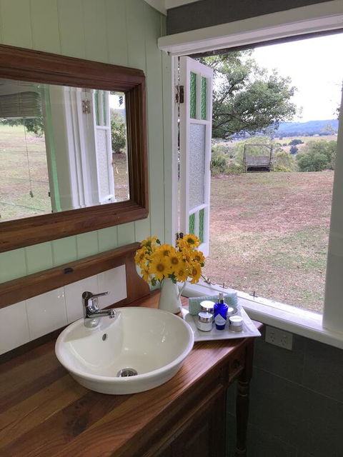 Dayboro - Blue Ridge Lavender Cottage - Inverell Accommodation 2
