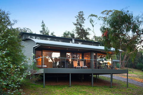 Dee Jays Studio - Inverell Accommodation 0