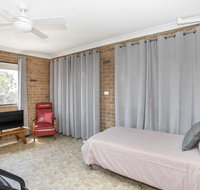 Deering 106 ULLADULLA - Inverell Accommodation