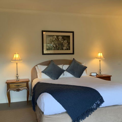 Delderfield Cottages - Inverell Accommodation 3