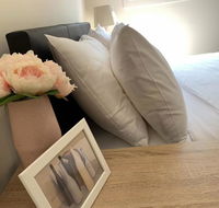 Delightful Bedroom in Bentleigh East - Inverell Accommodation