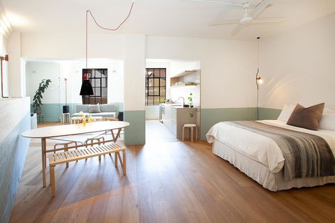 Designer Studio Apartment In Inner Darlinghurst - Inverell Accommodation 1