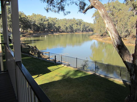 Discovery Parks - Maidens Inn, Moama - Inverell Accommodation 0