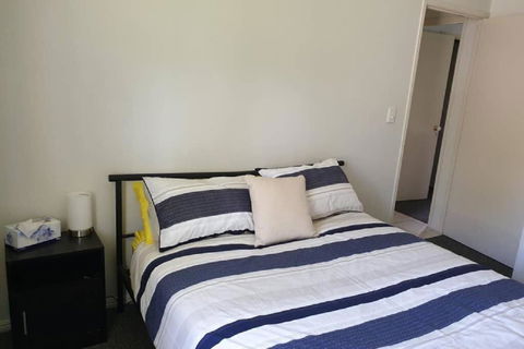 Douglas Location! Close To JCU /Tve Gen Hospital - Inverell Accommodation 2
