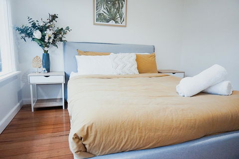 Dromana Beach House - Inverell Accommodation 1