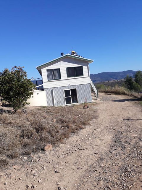 Echo House - Inverell Accommodation 0