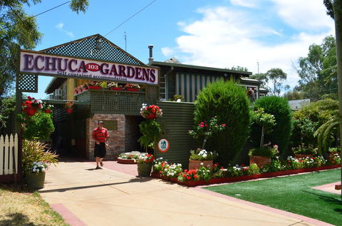 Echuca Gardens - Inverell Accommodation 2