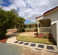 Echuca Holiday Units - Inverell Accommodation