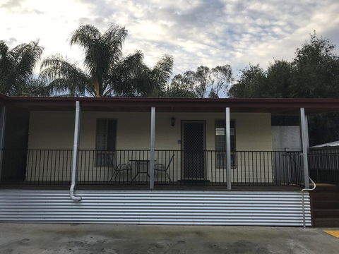 Echuca Holiday Units - Inverell Accommodation 1