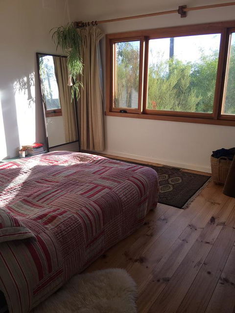 Eco-renovated Light-filled House On A Hill - Inverell Accommodation 3