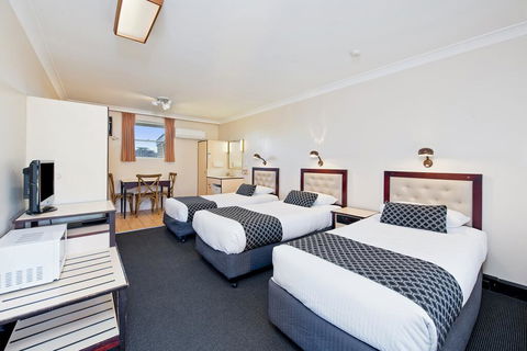 Econo Lodge Savannah Park Tamworth - Inverell Accommodation 1