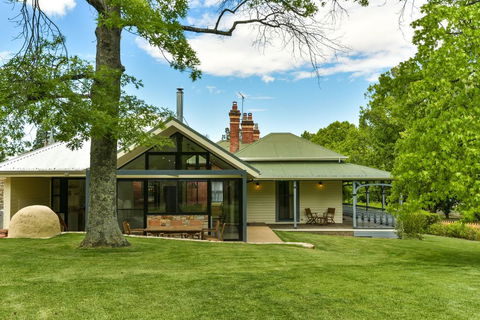 Elm Tree Lodge Beechworth - Inverell Accommodation 2