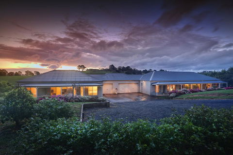 Emerald Lodge - Inverell Accommodation 2