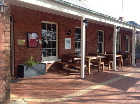Emeu Inn Bed & Breakfast - Inverell Accommodation 0