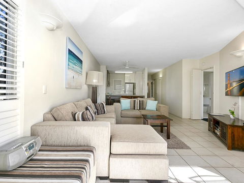 Endless Water Views In Noosaville Noosa Heads - Unit 3 Noosa Moorings, 303 Gympie Terrace - Inverell Accommodation 2