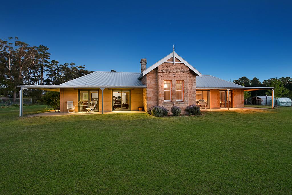 South Yelbeni ACT Inverell Accommodation
