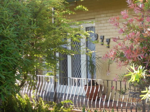 Flying Spur Motel - Inverell Accommodation 0