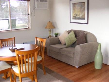 Fossickers Tourist Park - Inverell Accommodation 2