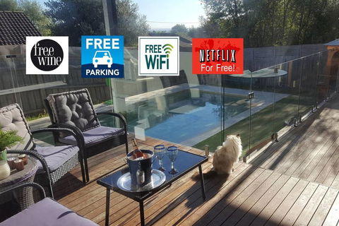 Frankston Hilltop Retreat - Inverell Accommodation 0