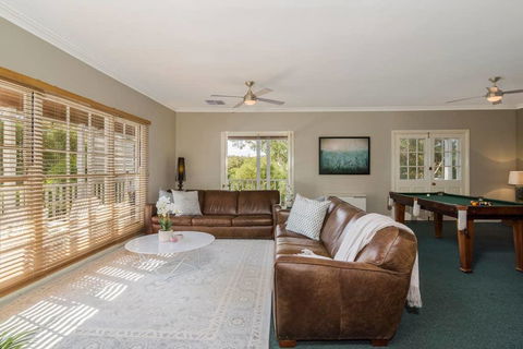 Gather At 65 Main In Hepburn Springs - Inverell Accommodation 2