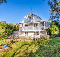 Gather at 65 Main in Hepburn Springs - Inverell Accommodation