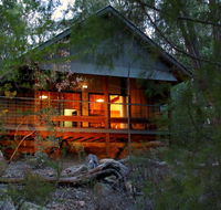 Girraween Environmental Lodge - Inverell Accommodation
