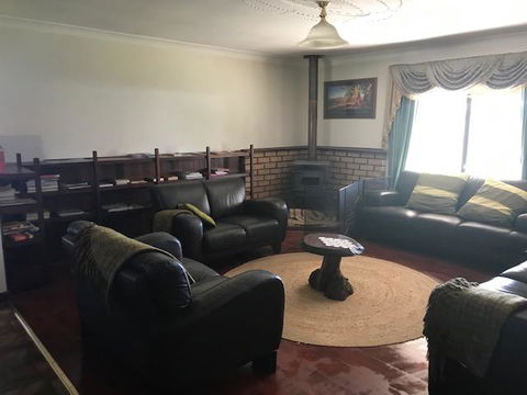 Glen Mervyn Lodge - Inverell Accommodation 2