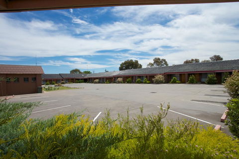 Golden Grain Motor Inn - Inverell Accommodation 3