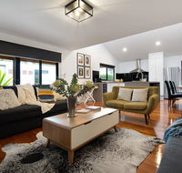 Gorge Vue on Main - Inverell Accommodation