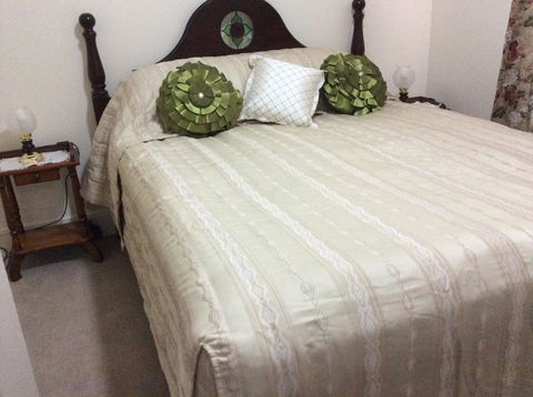 Granny's B&B - Inverell Accommodation 0
