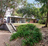 Great Ocean Retreat 43 - Inverell Accommodation