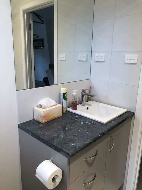 Gully Getaway - Inverell Accommodation 3