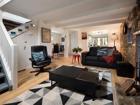 Gumnut Cottage Daylesford - Inverell Accommodation 2