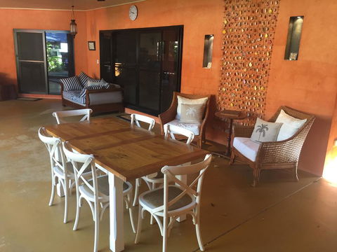 Hacienda Cooya Beach - Inverell Accommodation 3
