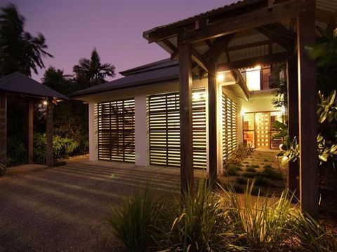 Hai Villa Port Douglas - Inverell Accommodation 1