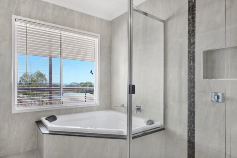 Hamblin - Inverell Accommodation 3