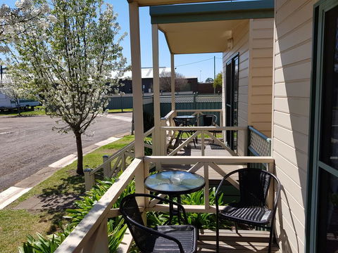 Hamilton Caravan Park - Inverell Accommodation 0