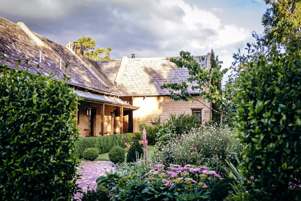 Carrick TAS Inverell Accommodation